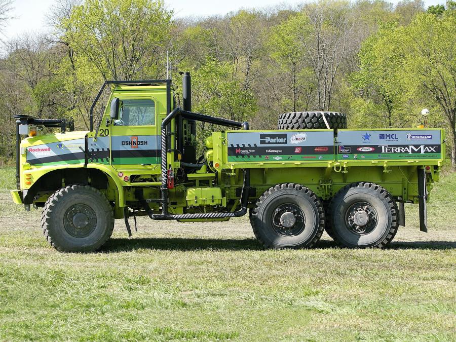  Oshkosh TerraMax 2 Concept 1994 года  (фото 2 из 7)